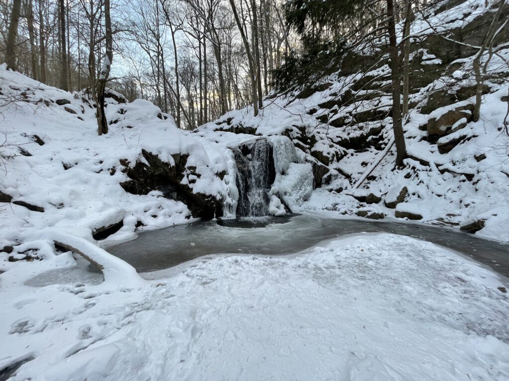 A better view of the icy surroundings of the falls